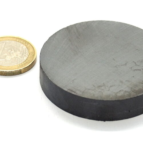 blokmagneet ø50 hoogte 10 mm. Houdkracht ~4kg.