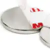 Ø12 hoogte 2 mm. Houdkracht 1,3 kg