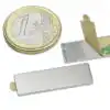 30 x 10 hoogte 1 mm. Houdkracht ± 1 kg