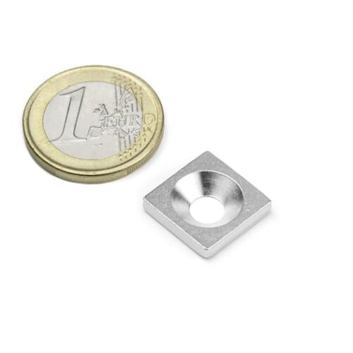 Metalen tegenstuk 15x15x3 mm