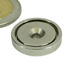 Potmagneet met verzonken gat | 20mm/4mm Houdkracht 9 kg.