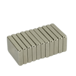 blokmagneet 12 x 8 x 2 mm. Houdkracht 1,41 kg.